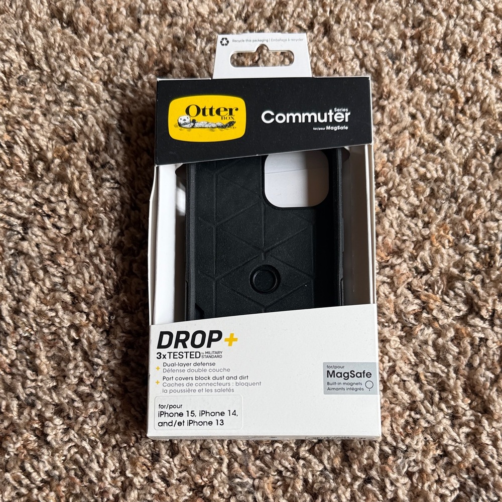 OtterBox Commuter Series iPhone Case in Black with MagSafe Compatibility